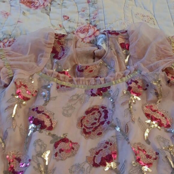 Disney   - Picture 2 of 6